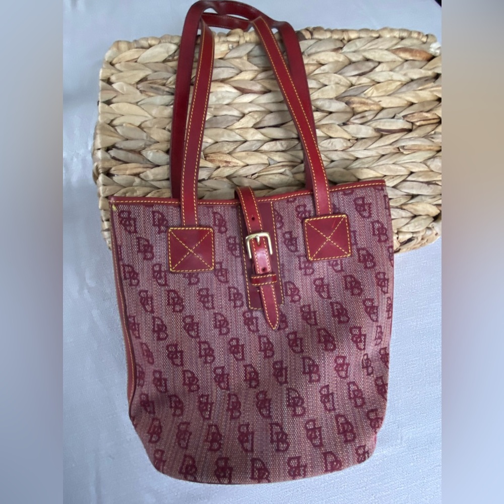 Dooney & Bourke Signature Bucket Bag, Medium Sized, Red with Gold Hardware